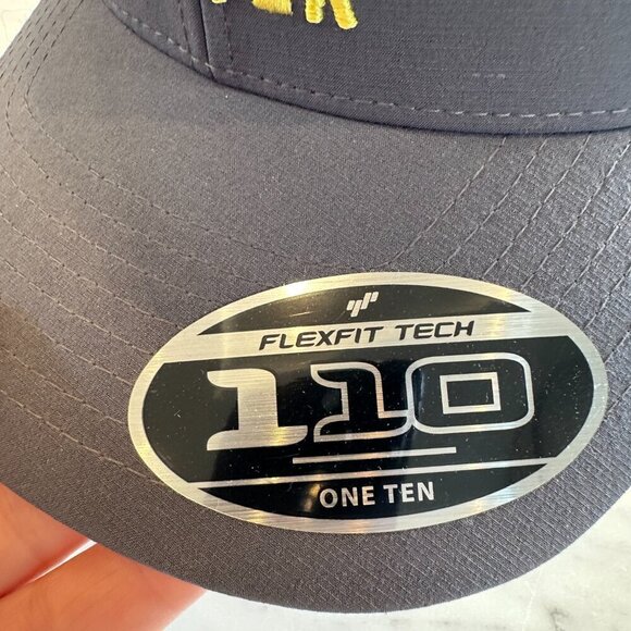 Travis Mathew Cuater Golf Flexfit Tech 110 I One Ten Gray Yellow Snapback NWT - Picture 6 of 6
